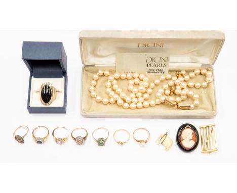 Assorted gold, silver and other jewellery, to include rings, gold gate brooch, etc 