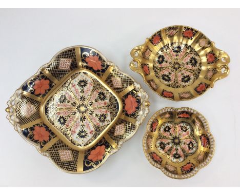 Royal Crown Derby Imari 1128 pattern: a lozenge shaped footted dish having acorn handles, with a circular twin handled trinke