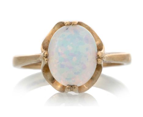 OPAL RING, in nine carat gold, size MOpals are not tested. Please see disclaimer:Bidders must assume that diamonds and colour