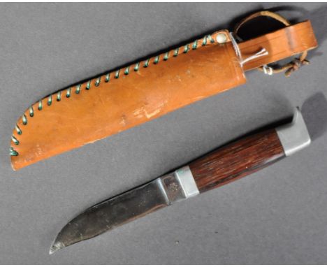 A vintage Hans Anderson of Denmark made Danish dagger / knife. Stainless Steel blade, with a flat quillon and hooked pommel. 