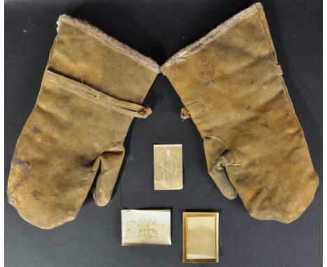 WWI First World War Royal Flying Corps RFC interest pair of period aviator's gloves and associated photographs. The gloves in