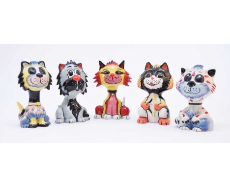 A group of five Lorna Bailey models of comical cats, including 'Muppet', 'Tad', 'Albert', 'Scarlett' and 'Eros', with quiver 