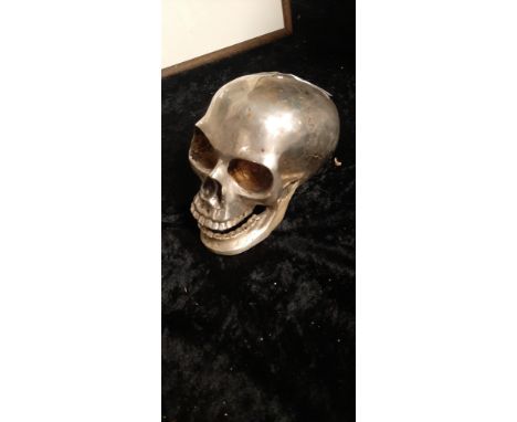 WHITE METAL SKULL - 13CMS X 10CMS APPROX