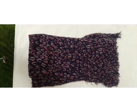 LOUIS VUITTON SCARF