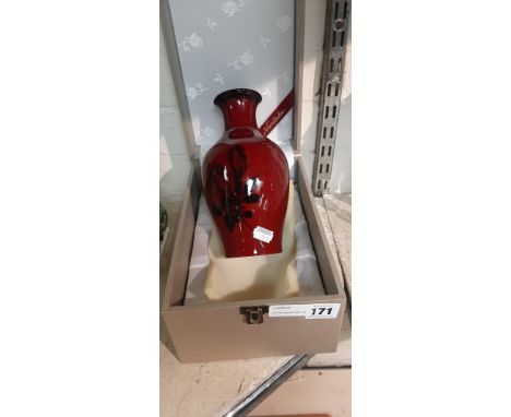BOXED NORITAKE VASE 20CMS (H) 