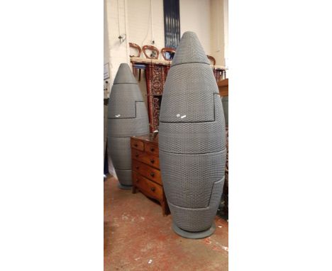 DEDON GARDEN OBELISK FURNITURE