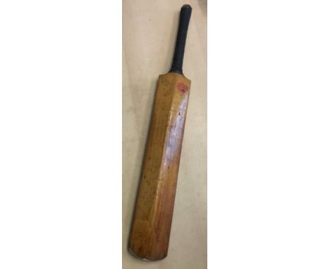 Cricket bat, S5 Leslie Ames autograph club bat signed on shoulder C D Jardine 28/7/53 plus MCC and West Indies 1954 very fain