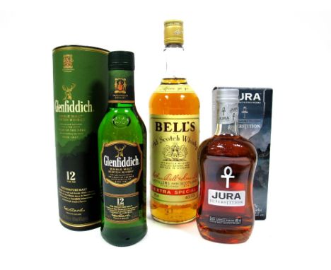 Whisky - Bell's Old Scotch Whisky, extra special, 75cl, 40% Vol.; Glenfiddich Single Malt Scotch Whisky, 35cl, 40% Vol. boxed