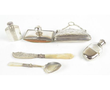 An early 20th century hallmarked silver capped blotter (marks rubbed), a plated lady's purse, a chrome plated late 20th centu