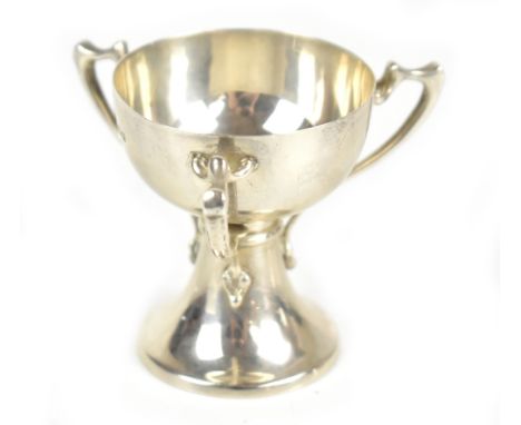 HAWKSWORTH EYRE &amp; CO; a George V hallmarked silver miniature tyg, Sheffield 1922, height 6cm, approx 1.8ozt/58.4g.Additio