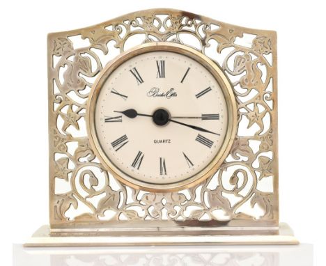 BARKER ELLIS &amp; CO; an Elizabeth II hallmarked silver mantel clock, with pierced floral detail surrounding a circular quar