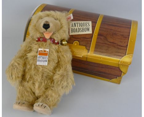 Steiff limited edition Antiques Roadshow teddy bear, 2007 North American edition, 28cm high, No.746/1500, treasure chest styl