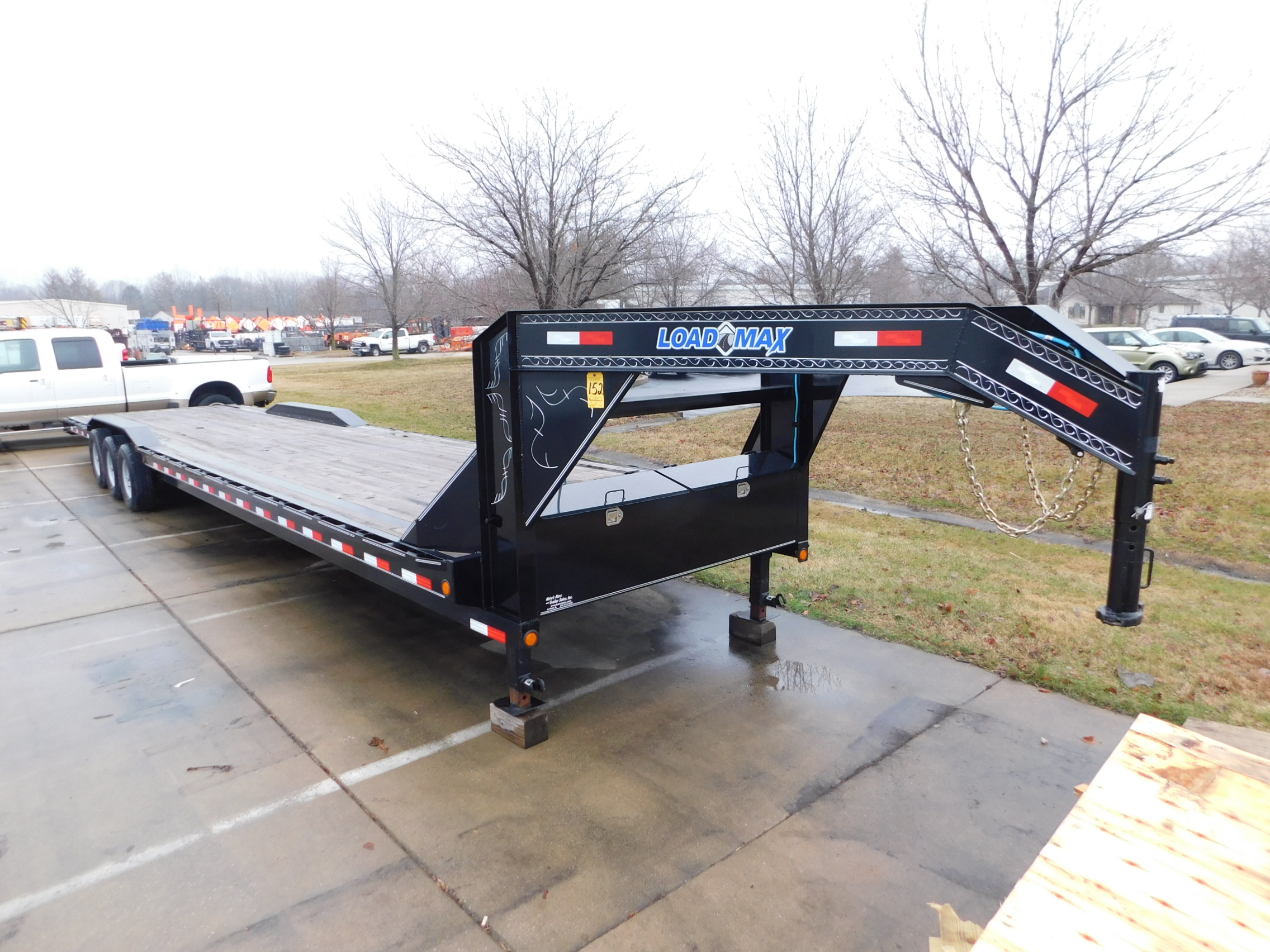 2017 Load Trail Load Max TriAxle Gooseneck Car Hauler Trailer, VIN