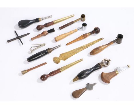 Gun tools, to include turn screws, barrel wrench, gun nipple wrench, powder measures, Bore measure, etc (qty)