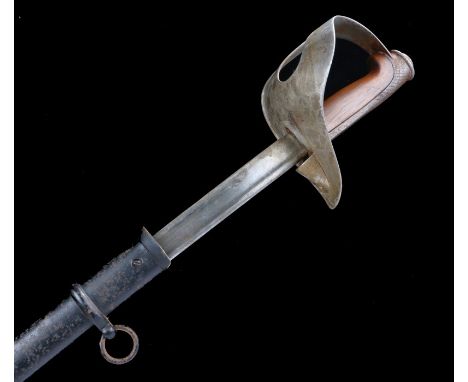 First World War Italian Model 1871/ 1909 Cavalry Trooper's Sword, pipe back blade, steel guard, birds head pommel with cheque