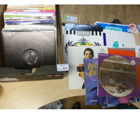 Records : Bo of unsorted 12" some albums pop, rock, hip hop, r &amp; b etc inc Cherry, Prince etc 60+