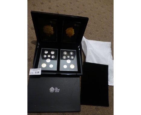 Coins : GB Royal Mint 4th / 5th circulating collage portrait proof boxed set - fine cond