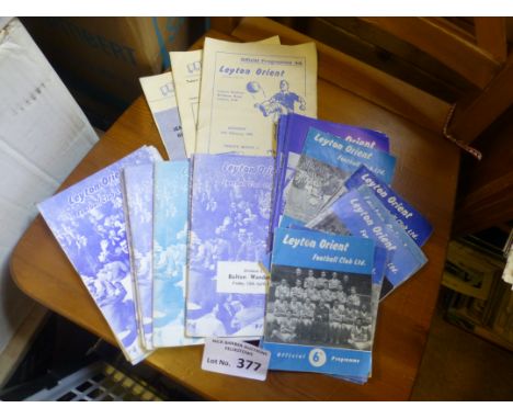 Football : Tottenham &amp; Orient great collection of progs orient 1960/3 (27), Spurs super collection late 50's early 60's i