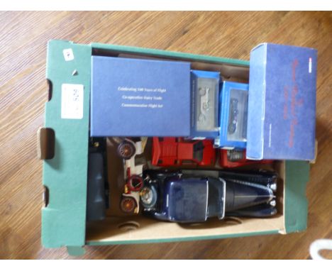 Diecast : Box of various scales, some boxed &amp; Franklin Mint - Bugatti all look in good Order