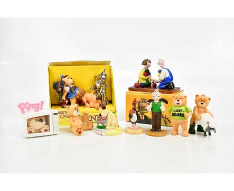 COALPORT; a first edition Wallace &amp; Gromit 'A Close Shave' figure group, a first edition Wallace &amp; Gromit A Grand Day