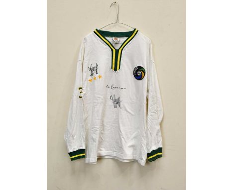 NEW YORK COSMOS; a retro style football shirt signed to the front by Beckenbauer and Cruyff, size XL.Condition Report: Light 