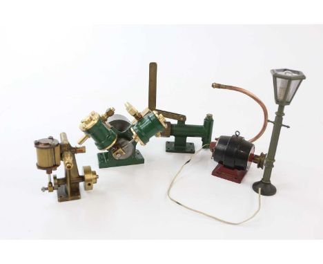 BLACKGATES ENGINEERING; a twin oscillator, small cylinder oscillator, model Dynamo street light etc.