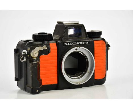 NIKON; a Nikonos-V underwater and all weather film camera.