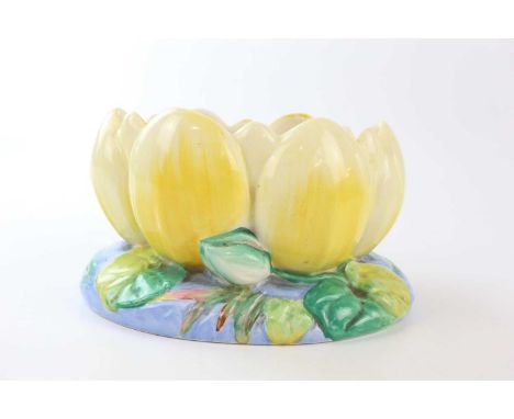 CLARICE CLIFF NEWPORT POTTERY; a Waterlily pattern planter, height 12cm.