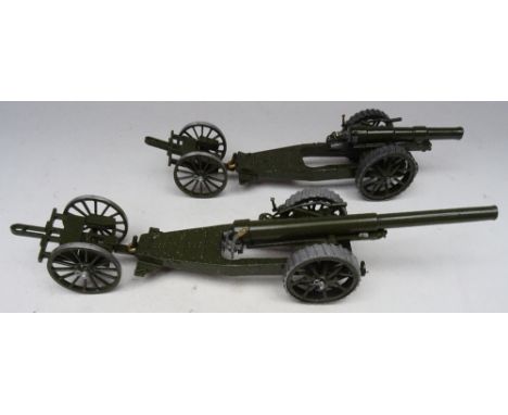 Toy Army Workshop 6inch Howitzer and 6inch Long Gun, tundra finish, with original corrugated card boxes (Condition Excellent,