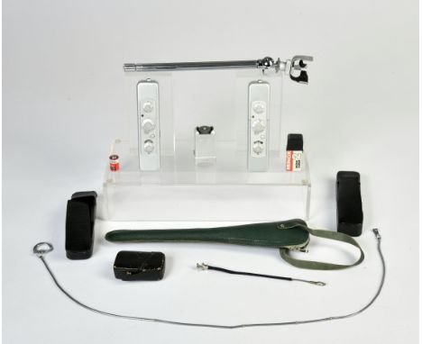 2 Minox Kameras, Stativ, Zubehör, Z 2