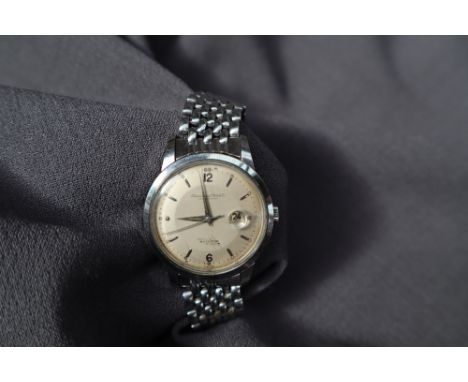 A Gentleman's International Watch Co. Ingenieur wristwatch, the silvered dial with Arabic numerals and batons and date apertu