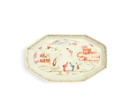 A rare and early Worcester spoon tray, c.1754, the long octagonal shape painted with a version of the Stag Hunt pattern, with