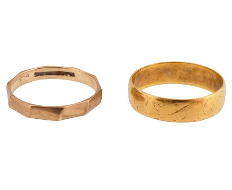 A 22ct gold ring with a chased designstamped '22', together with a 9ct gold ring, stamped '375' (2)22ct gold ring size O/P, 9