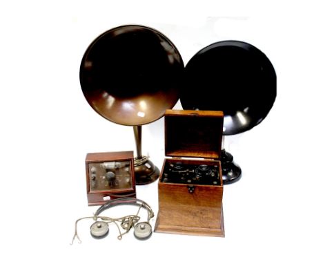 Two vintage radio/radiogram horns, two crystal sets and a pair of vintage headphones (5).