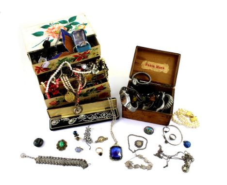 A vintage four-drawer chocolate box containing a quantity of costume jewellery to include necklaces, bracelets, rings, rabbit