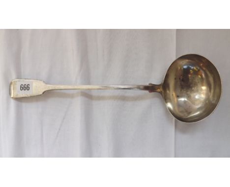 William IIII fiddle pattern soup ladle – 1836 by WE – 253g  