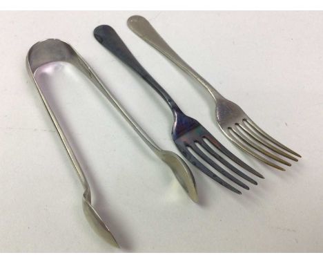 COLLECTION OF LOOSE CUTLERY including dessert knives and forks and a ladle 