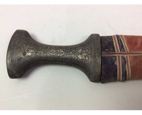 LATE 19TH CENTURY KUKRI AND A FURTHER KNIFE the Kukri knife with leather scabbardQty: 2