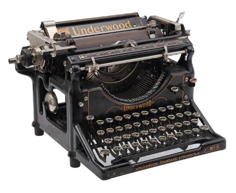 Underwood typewriter, serial number 2467930-5