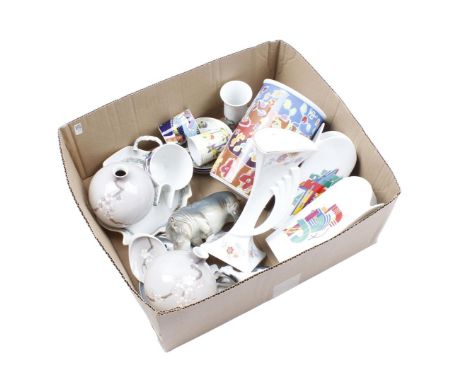 Box with various porcelain including Rosenthal Studio-Linie, Bing &amp; Grondahl, Herend and Goebel