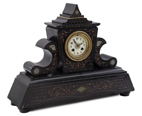 Table clock in a black marble case, 38 cm high, 49 cm wide