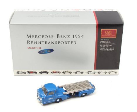 CMC scale model 1:43 Mercedes-Benz 1954 Renntransporter