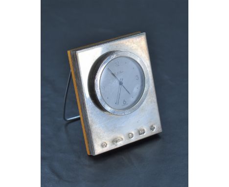 A Queen Elizabeth II silver mounted desk clock, marked for Sheffield 2000, maker Carr's of Sheffield Ltd, 7.5cm.