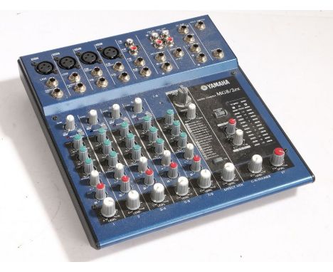 Yamaha MG8-2FX mixing console