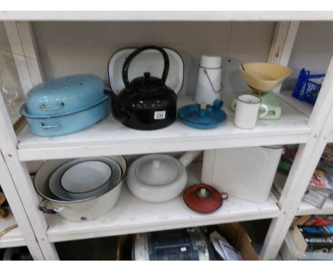 2 shelves of enamel ware