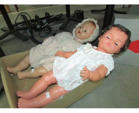 2 vintage dolls