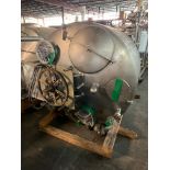 501 Gallon Stainless Single wall Tank with High Shear Mixer and Spray Ball. Rigging Fee: $300