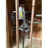 Arbo Vibratory Feeder. Rigging Fee: $350