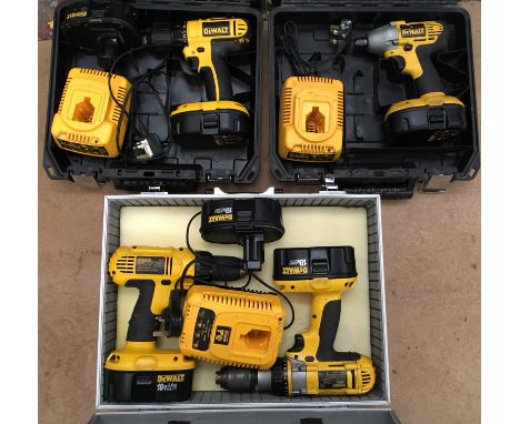4 DeWalt power tools [NO RESERVE]