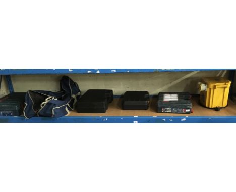 POLICE > Good selection of power tools [NO RESERVE] [VAT ON HAMMER PRICE]